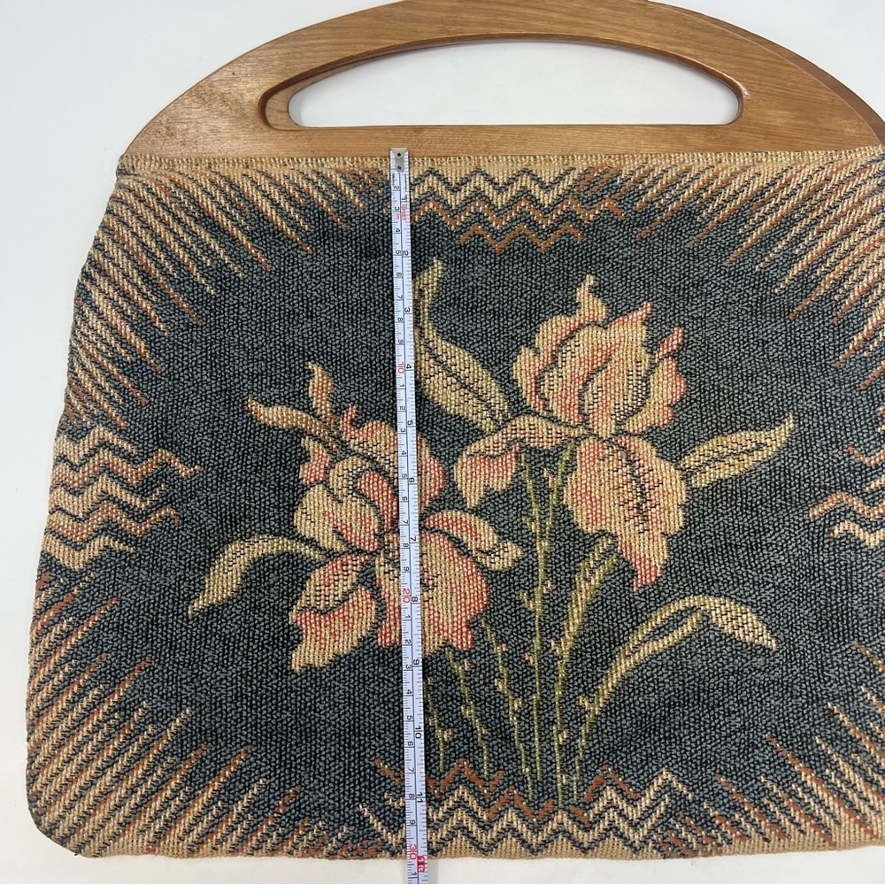 Vintage Floral Tapestry Handbag with Wooden Handles Mid Century Needlepoint - Picture 12 of 13